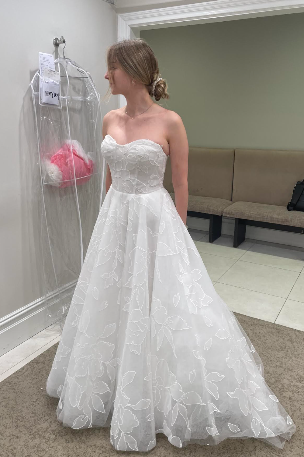 Verdin Bridal New York Rome with Custom Veil 2