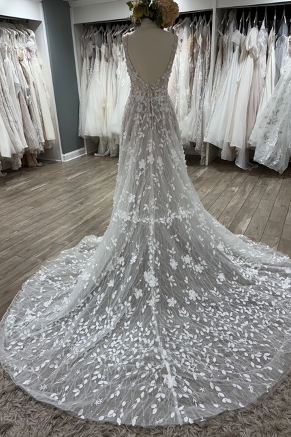 Sophia Tolli ST610 7