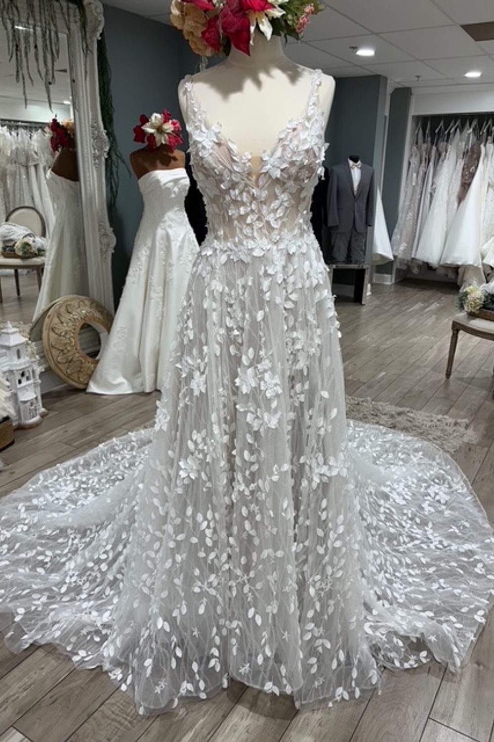 Sophia Tolli ST610 3