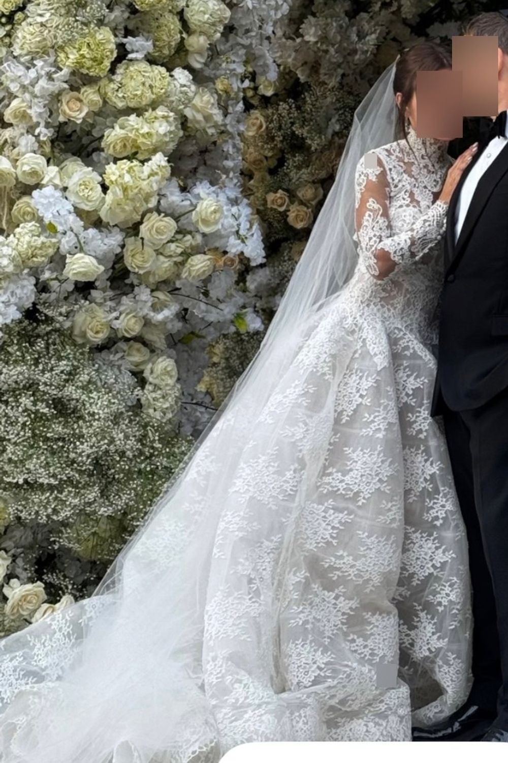 Monique Lhuillier Alexandra 1