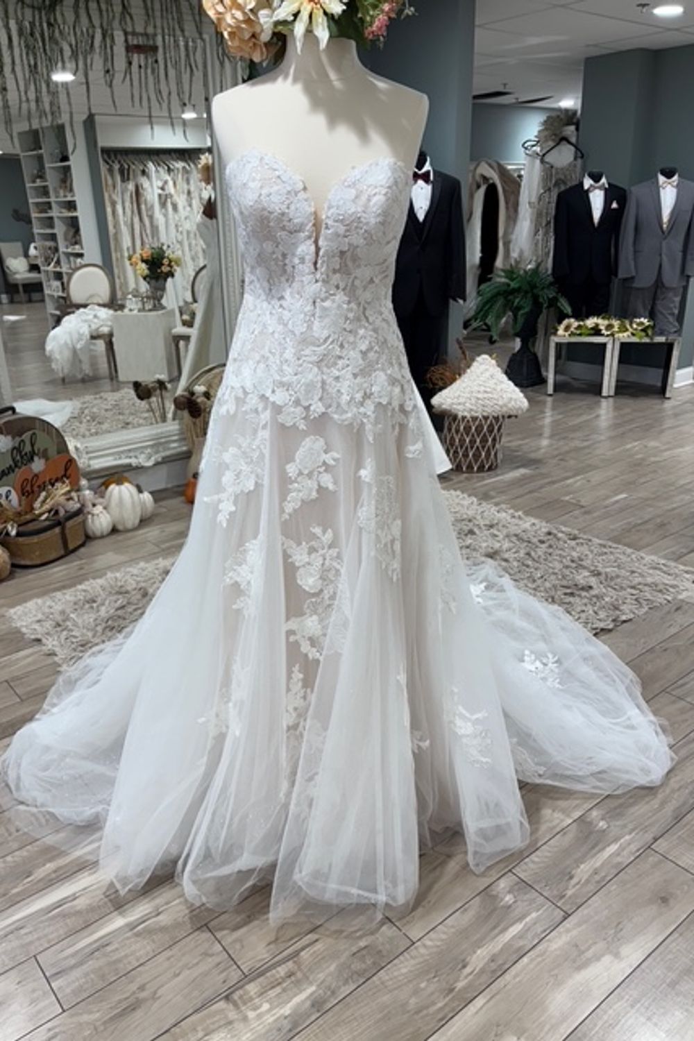 Sophia Tolli Emelina (Y22265) 2