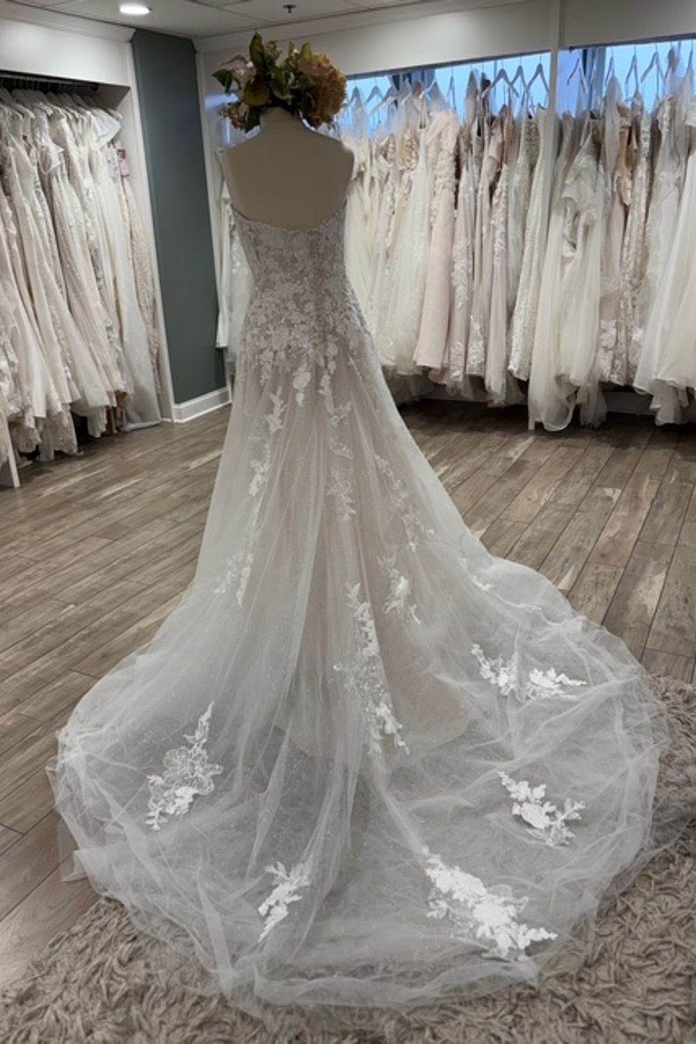 Sophia Tolli Emelina (Y22265) 6