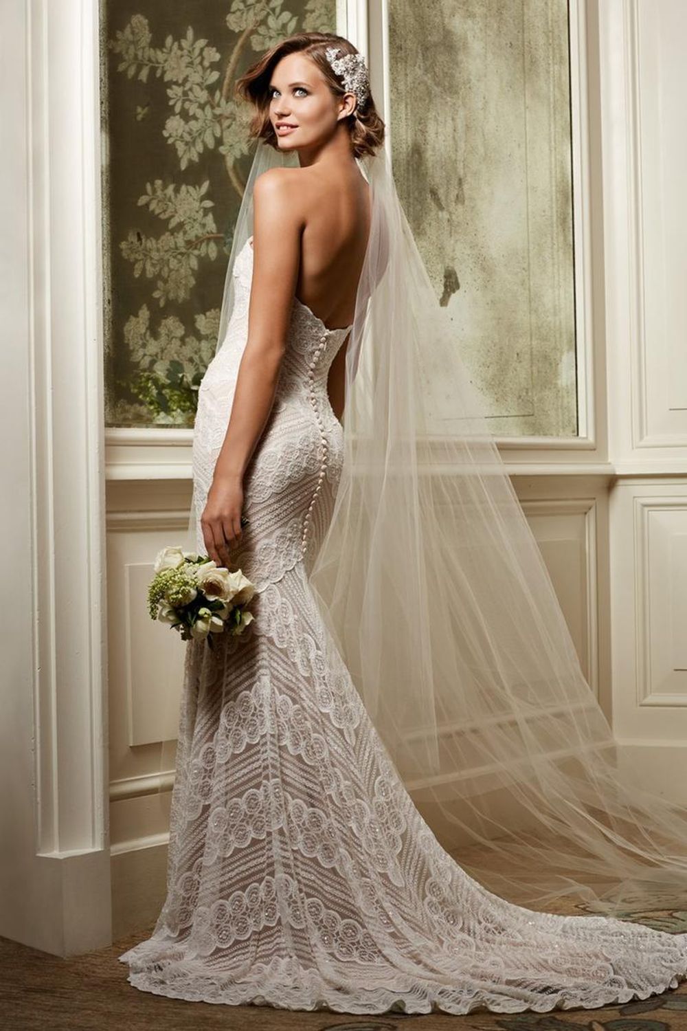 Wtoo by Watters 13111 with Veil 1