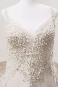 Allure Bridals-Allure Bridal Wedding Gown (C574)-0