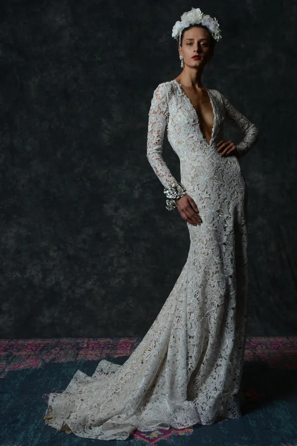 Naeem Khan Mantilla 0