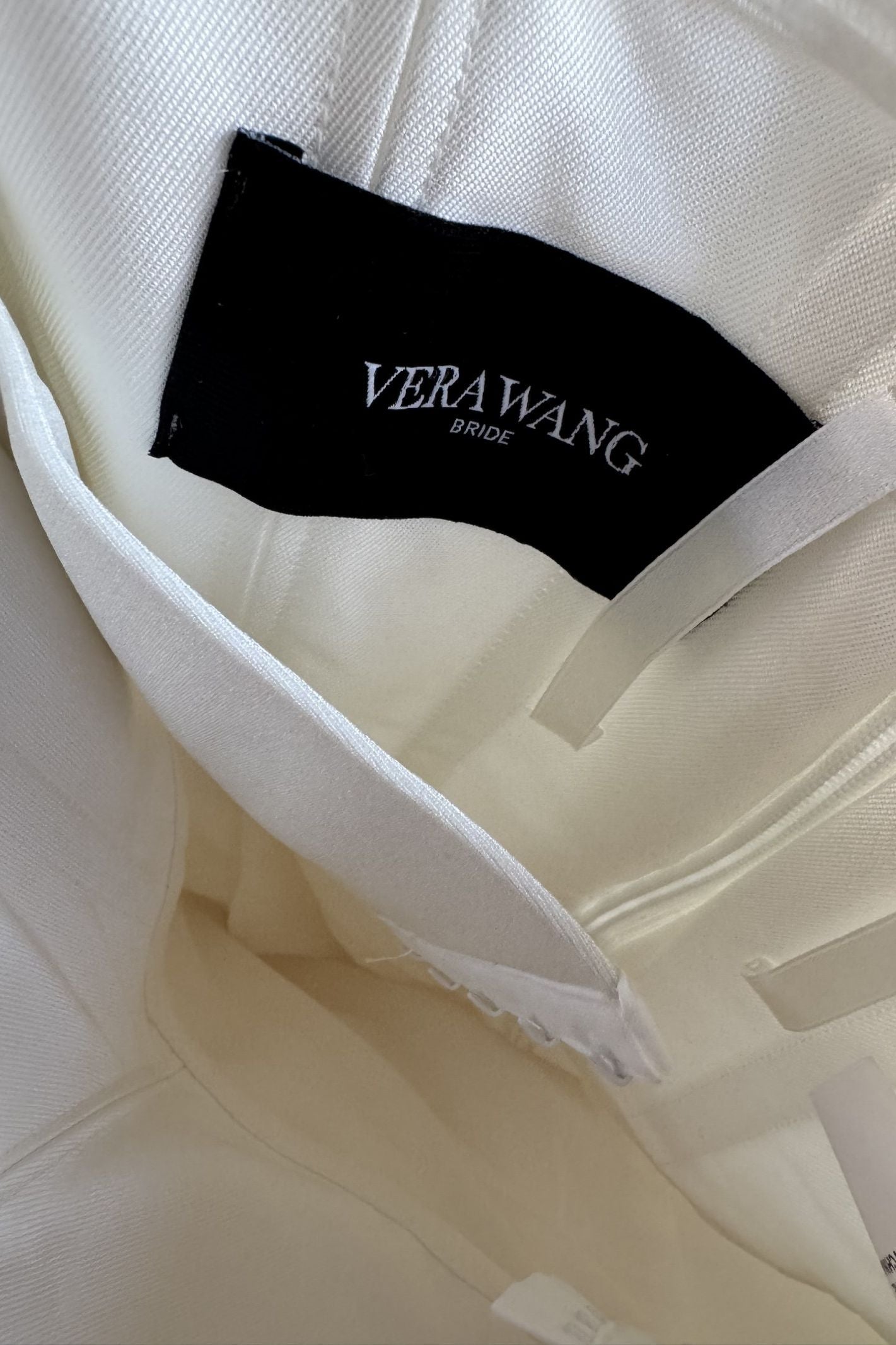 Vera Wang Ignacia 8