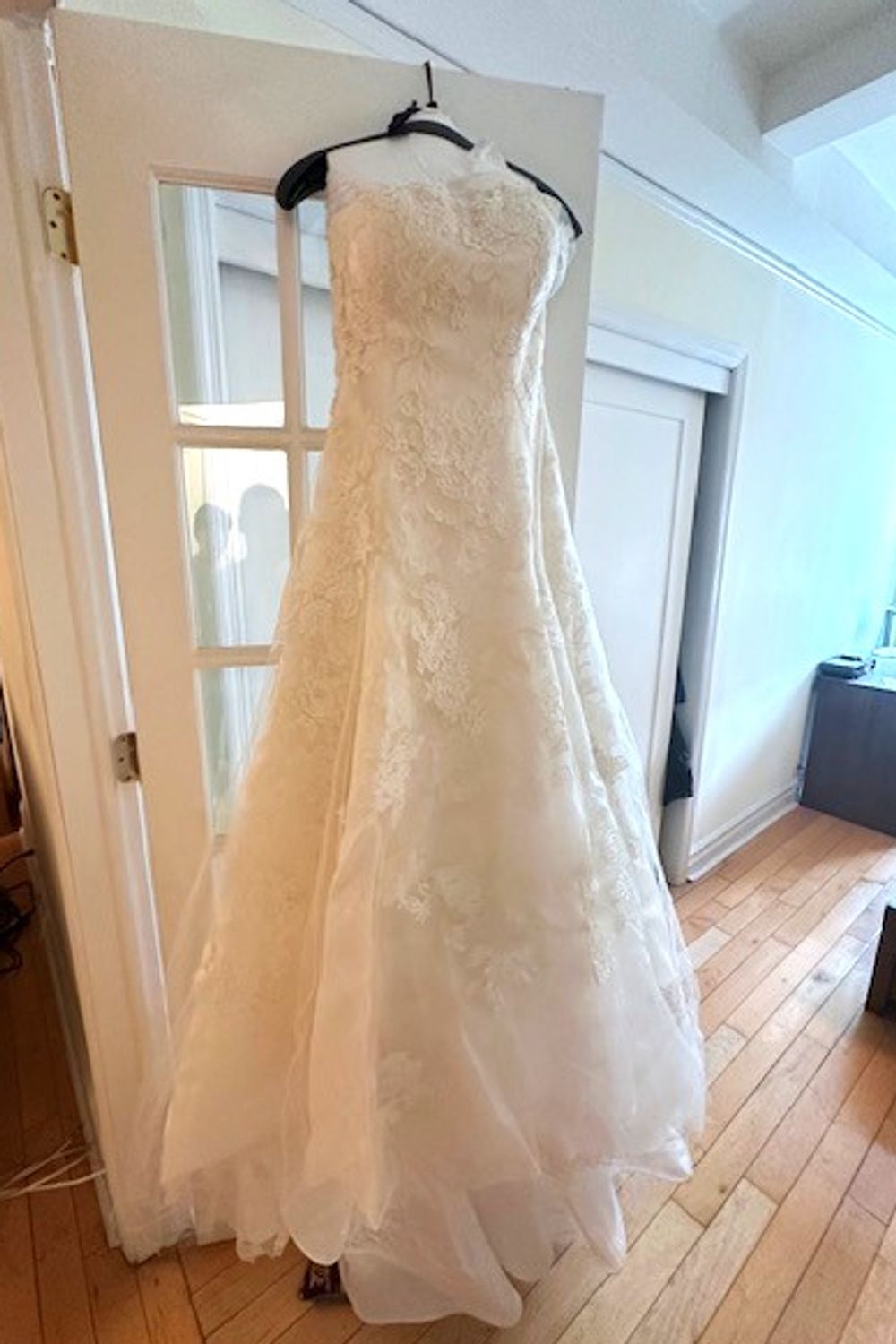 Oscar de la Renta Brandon 5