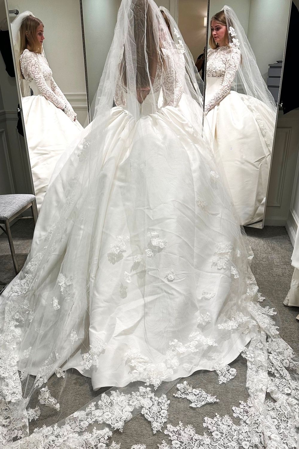 Nicole and Felicia NF088 with veil and blusher 4