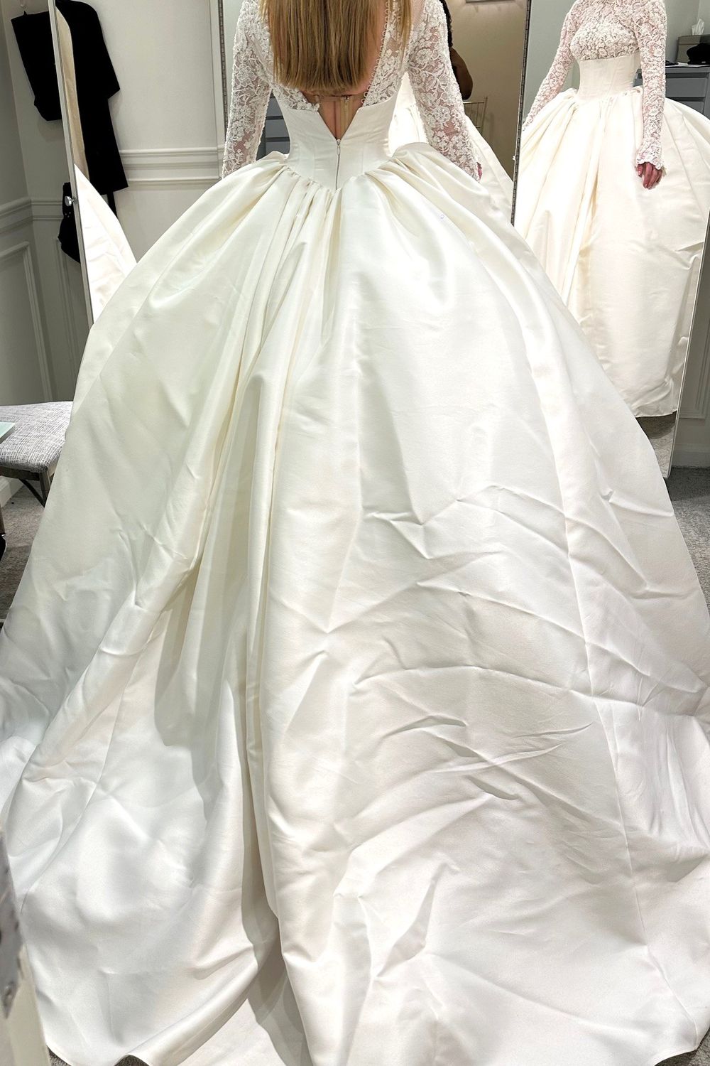 Nicole and Felicia NF088 with veil and blusher 6