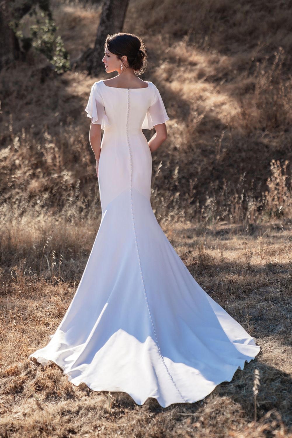 Allure Bridals M701 1