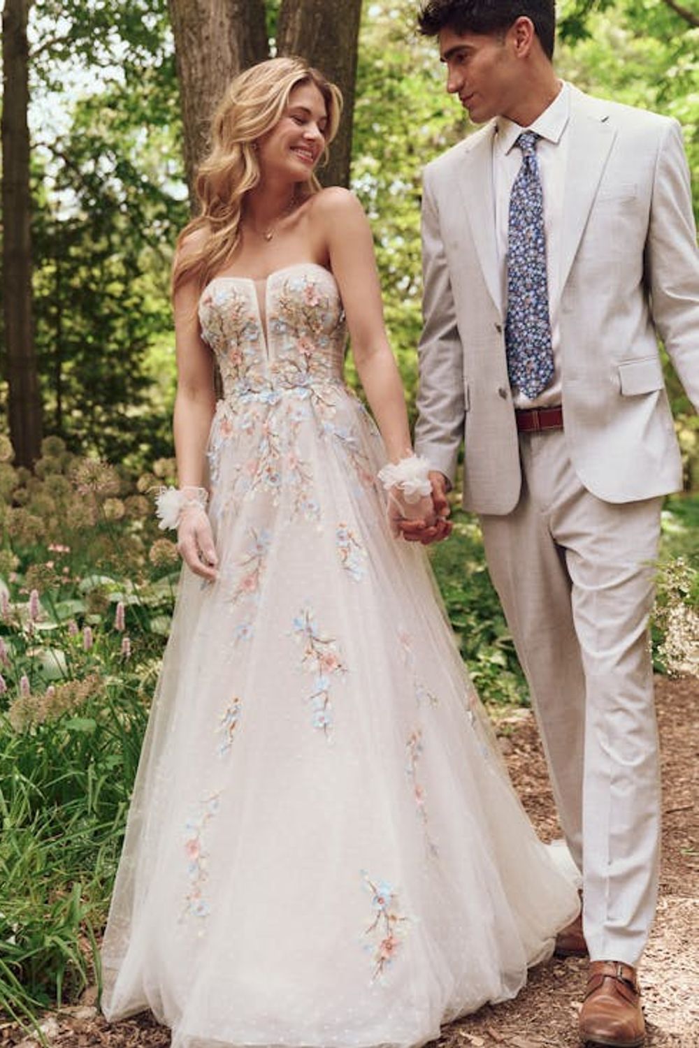 Maggie Sottero Zephyrine with Veil 11