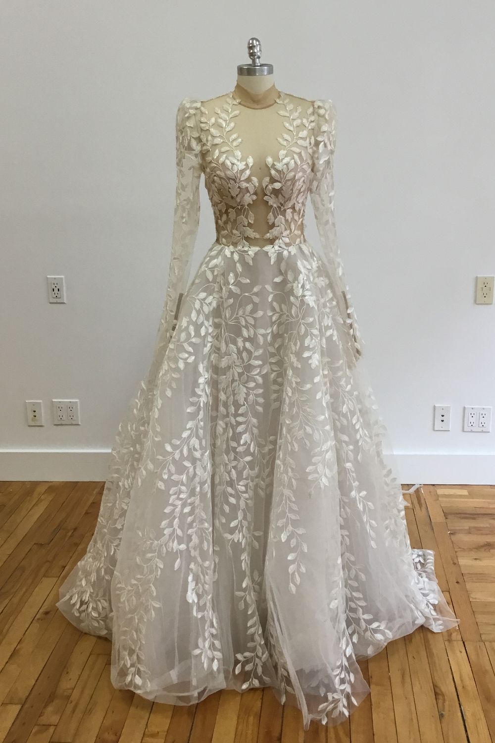 Pnina Tornai 14897T 1