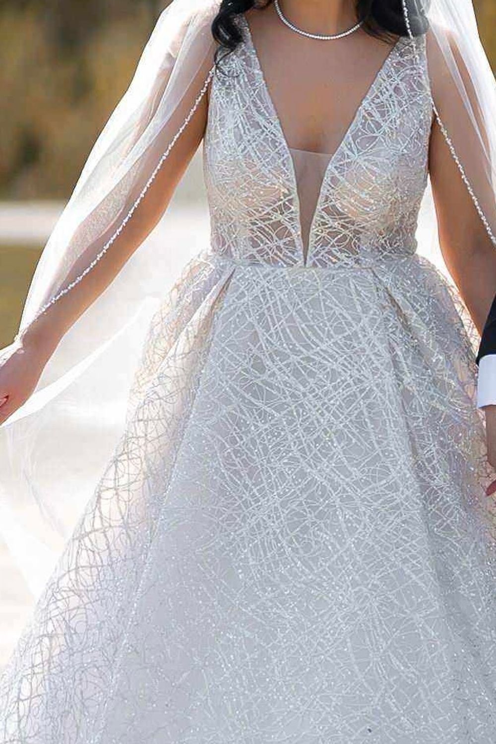 Lazaro Bianca 32313  3