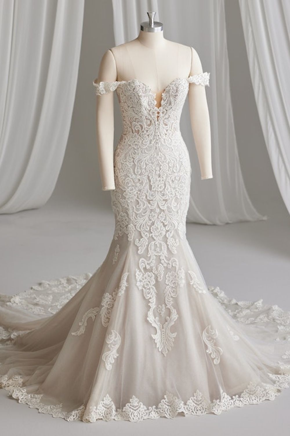 Maggie Sottero Fiona Royale  5