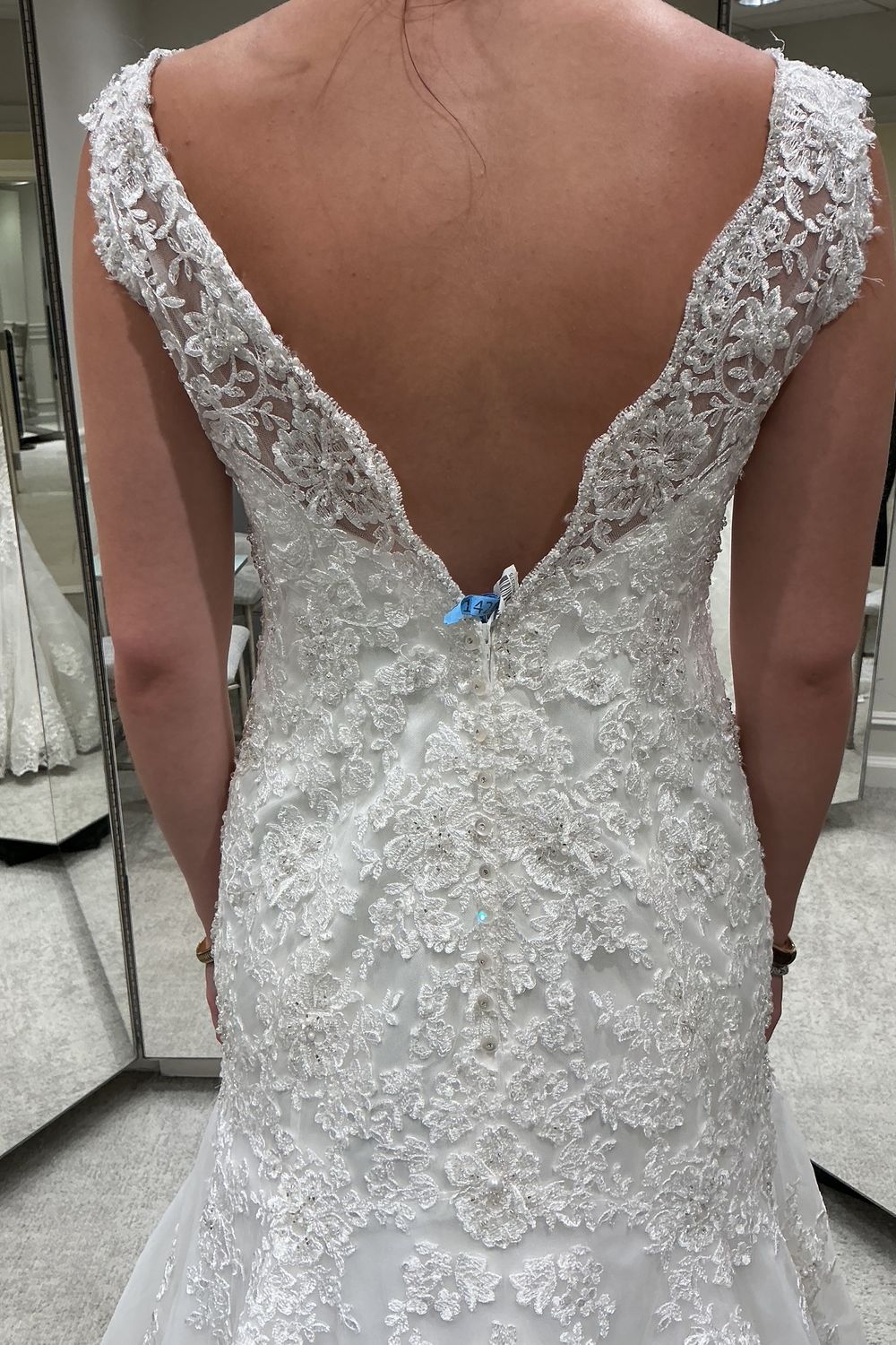 Stella York 5922 with Veil 5