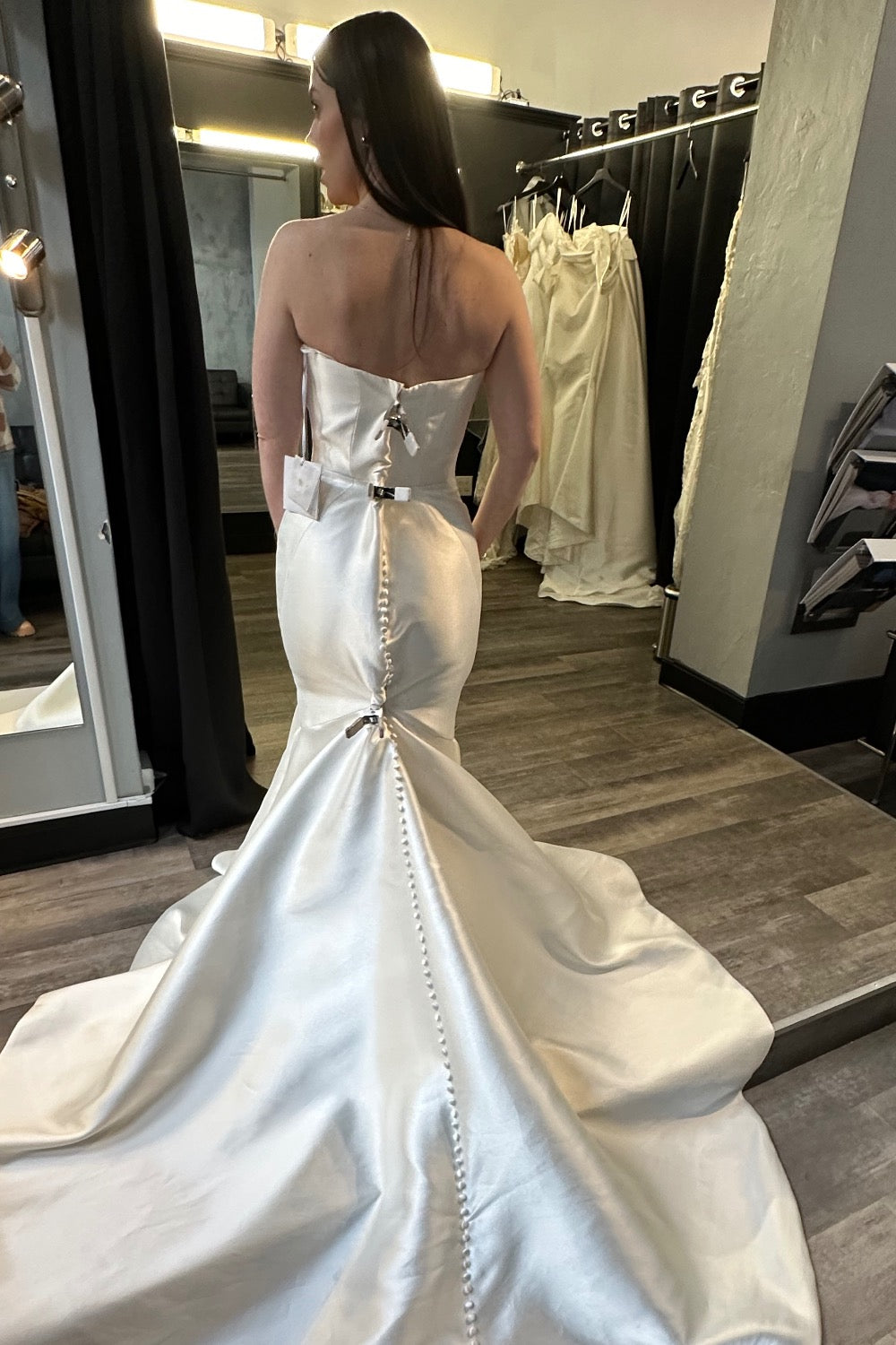 Pronovias-Mermaid-3