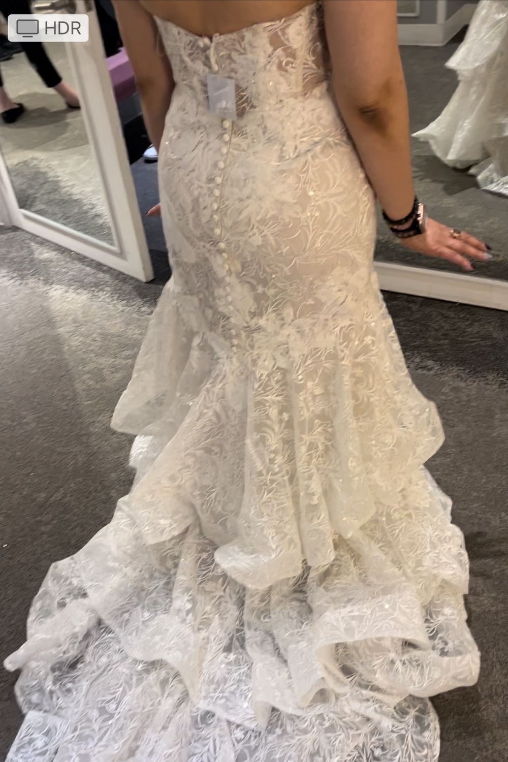 Never Worn Oleg Cassini Notch neck lace Corset Mermaid Wedding Dress Never Worn Oleg Cassini Notch neck lace Corset Mermaid Wedding Dress