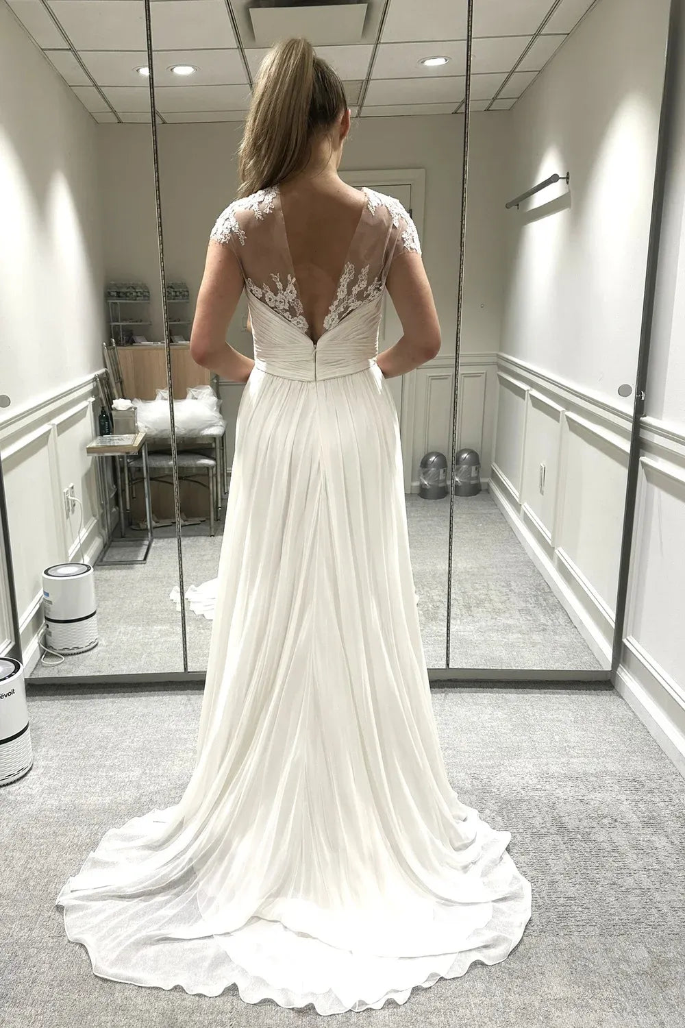 Monique Lhuillier Analise with Veil 6