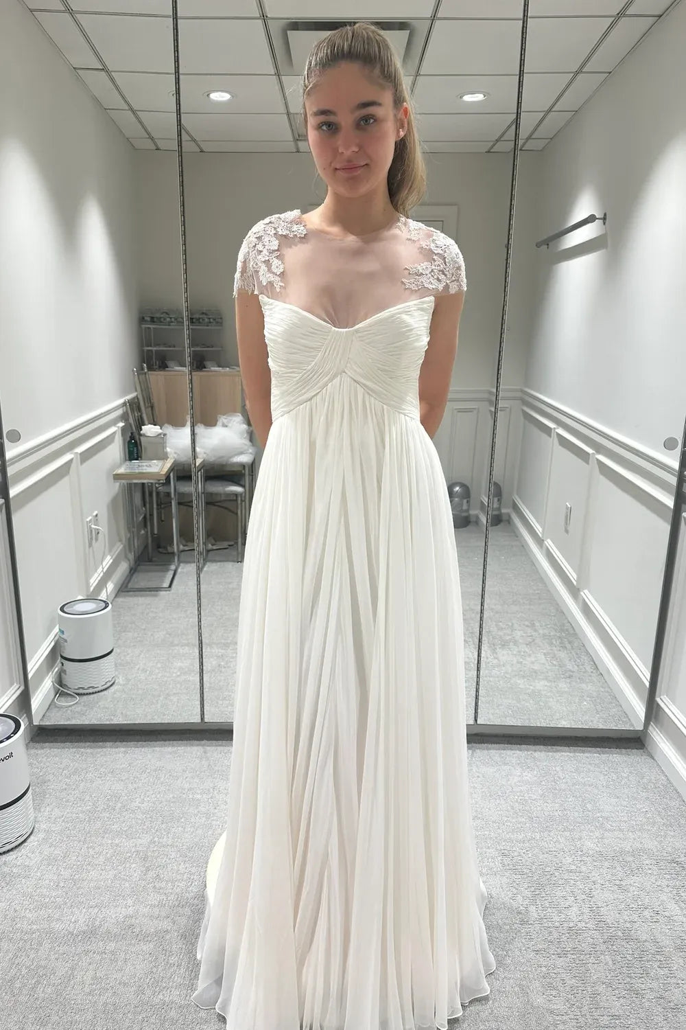 Monique Lhuillier Analise with Veil 4