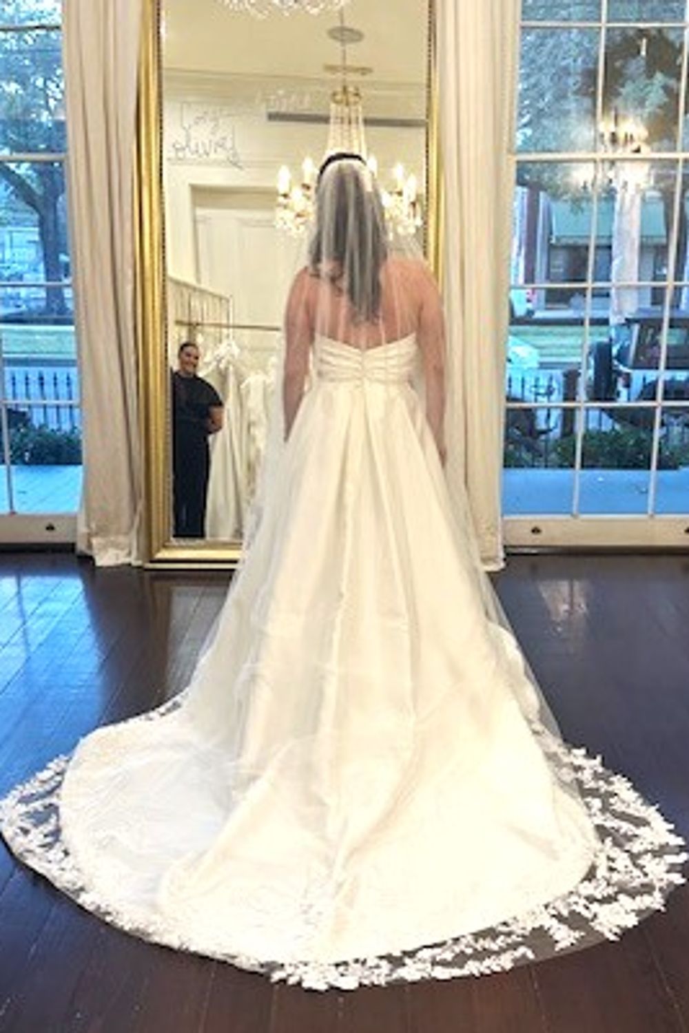Paloma Blanca P5033 with Veil 4
