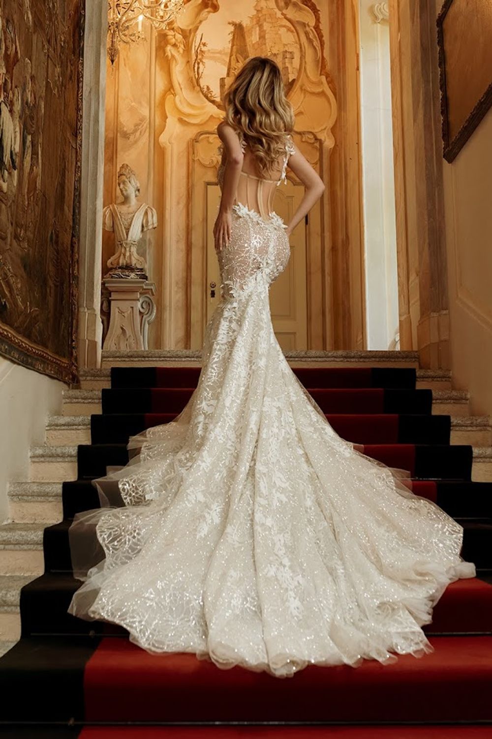 Berta COMO 22-16 with Detachable Sleeves and Veil 1