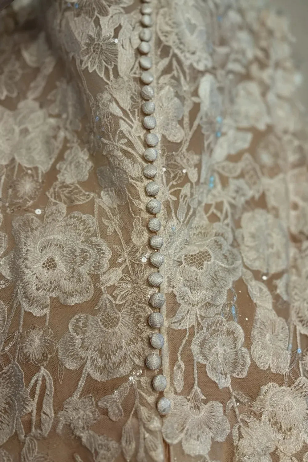 Castle Couture AZO98B 6