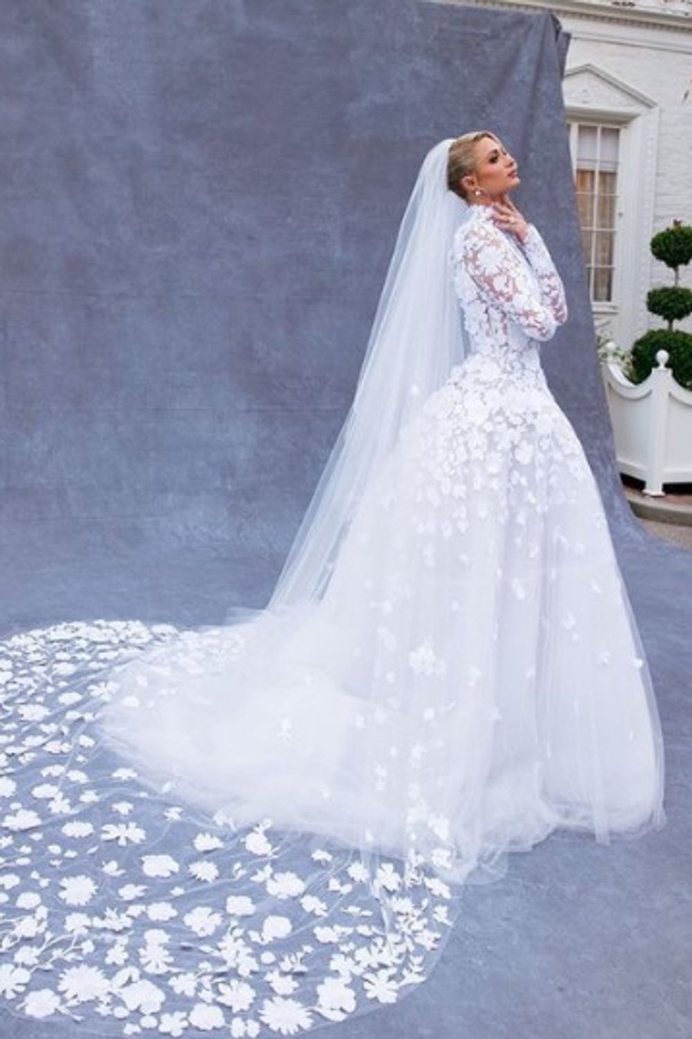 Oscar de la Renta Custom Paris Hilton Dress 4