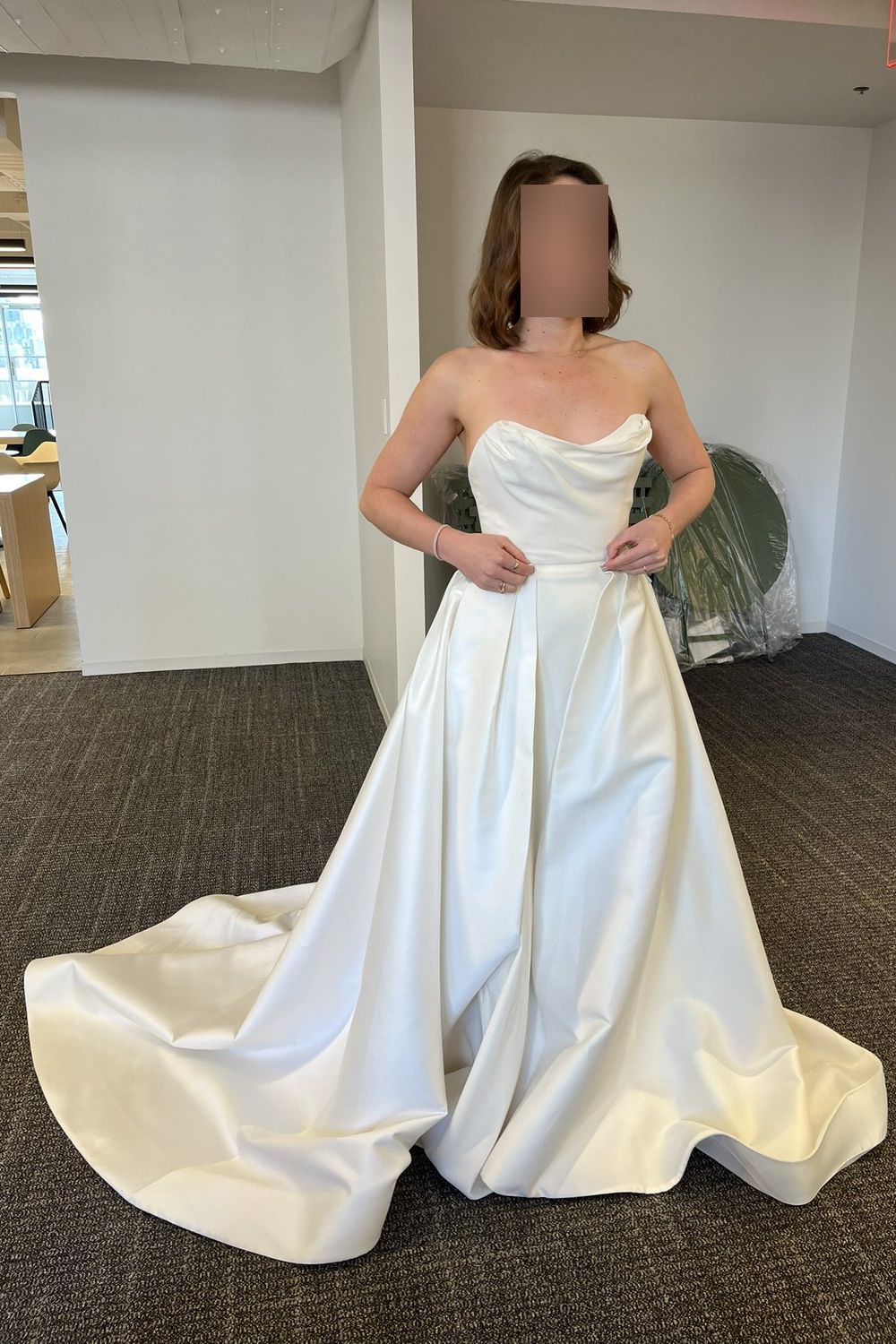 Carolina Herrera Custom Gown with Overskirt 0