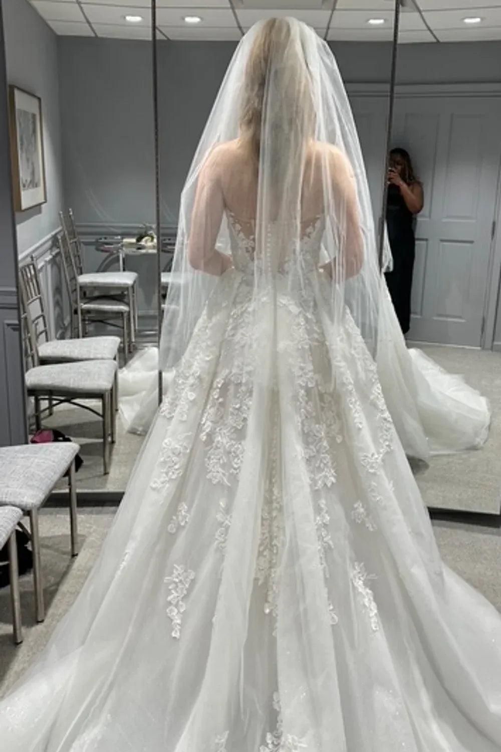 Martina Liana 1715 with Veil 10