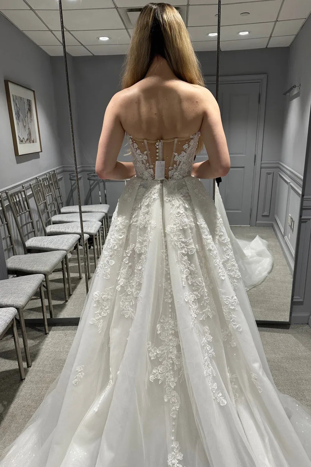 Martina Liana 1715 with Veil 3