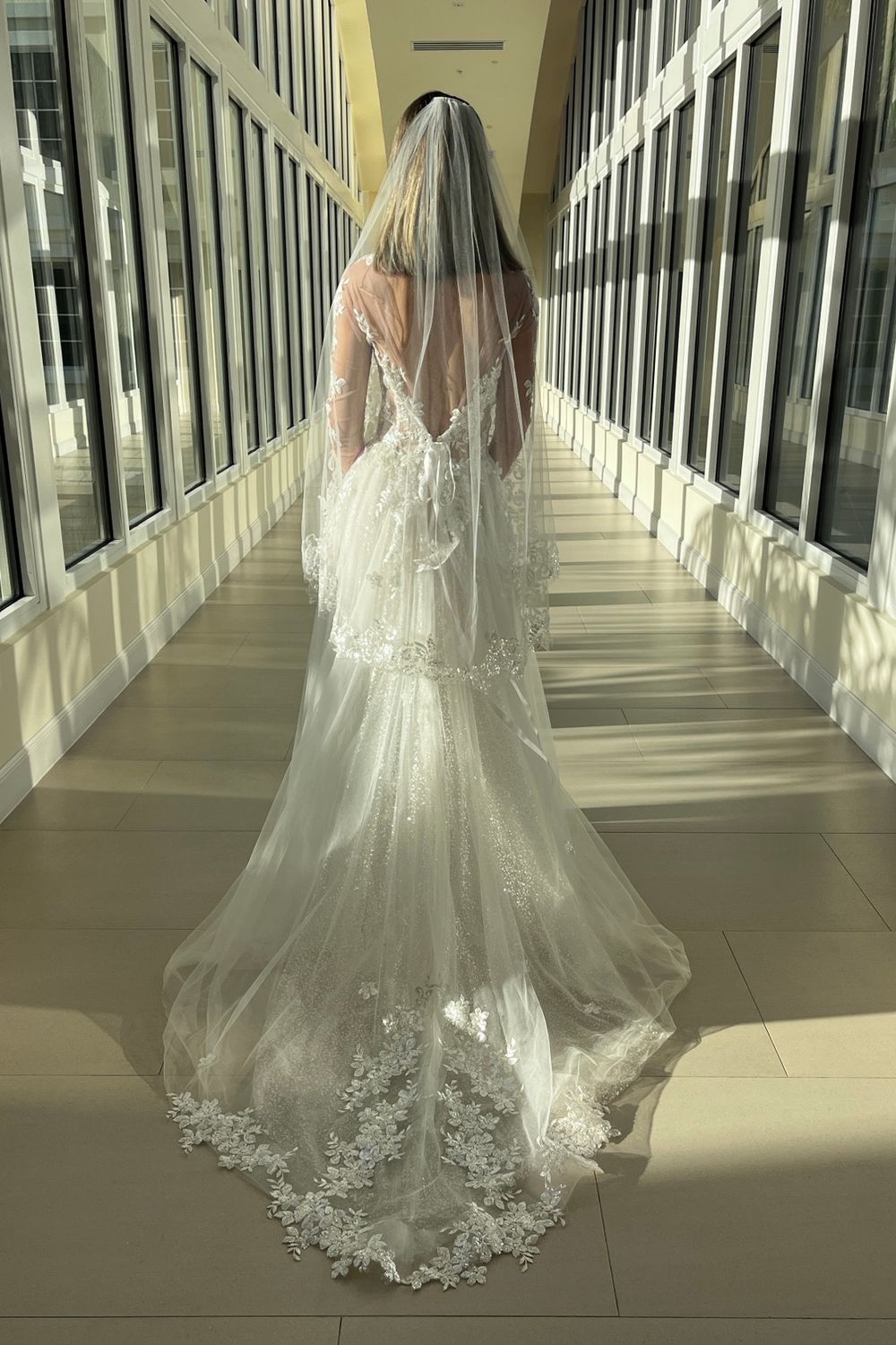 Pnina Tornai 4814 with Veil 11