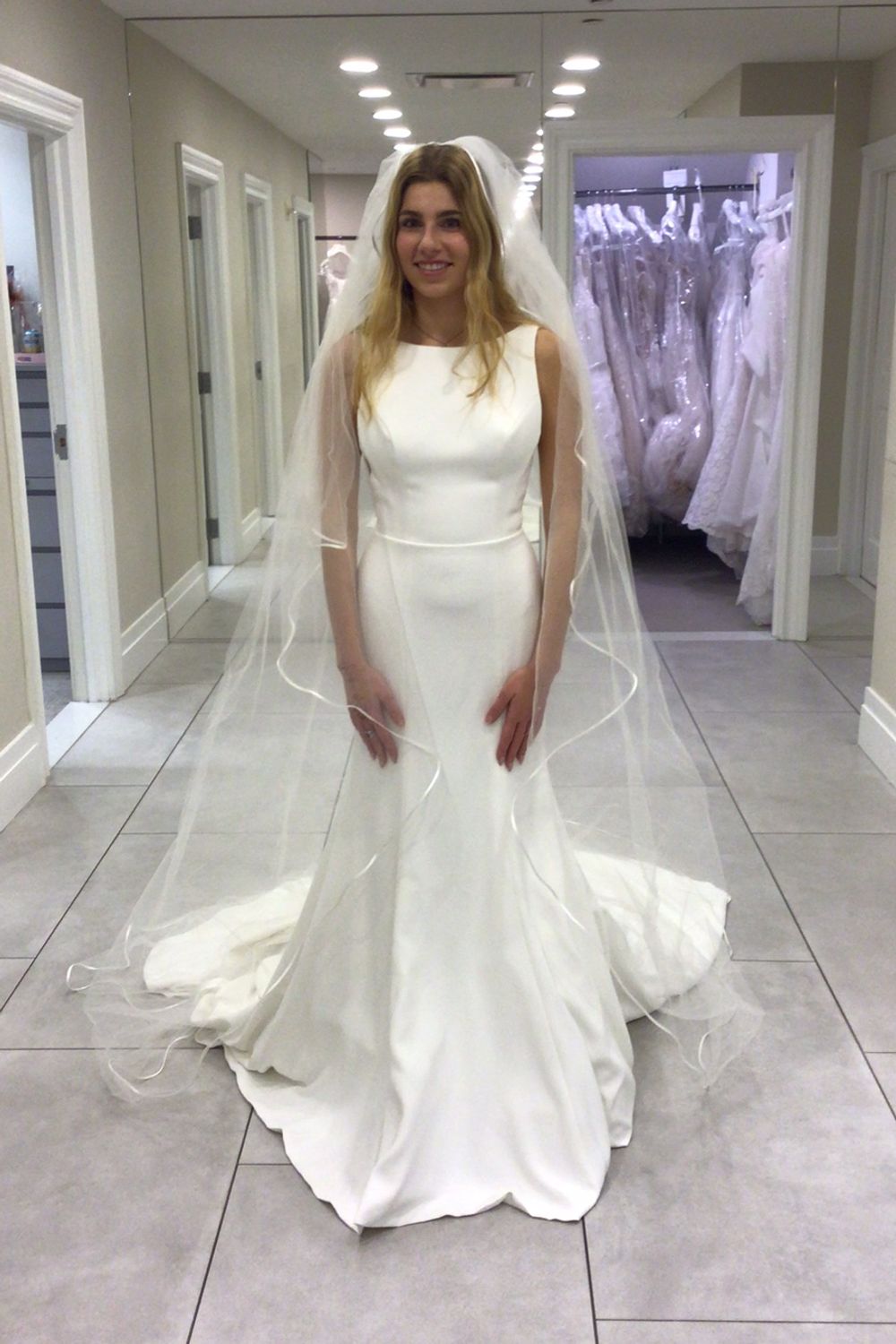 Rita Vinieris Luna with Veil 0