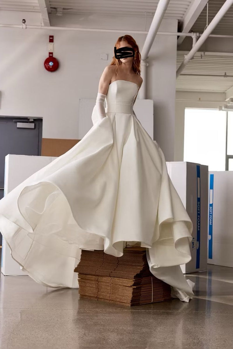 Never Worn Rita Vinieris Harley Wedding Dress