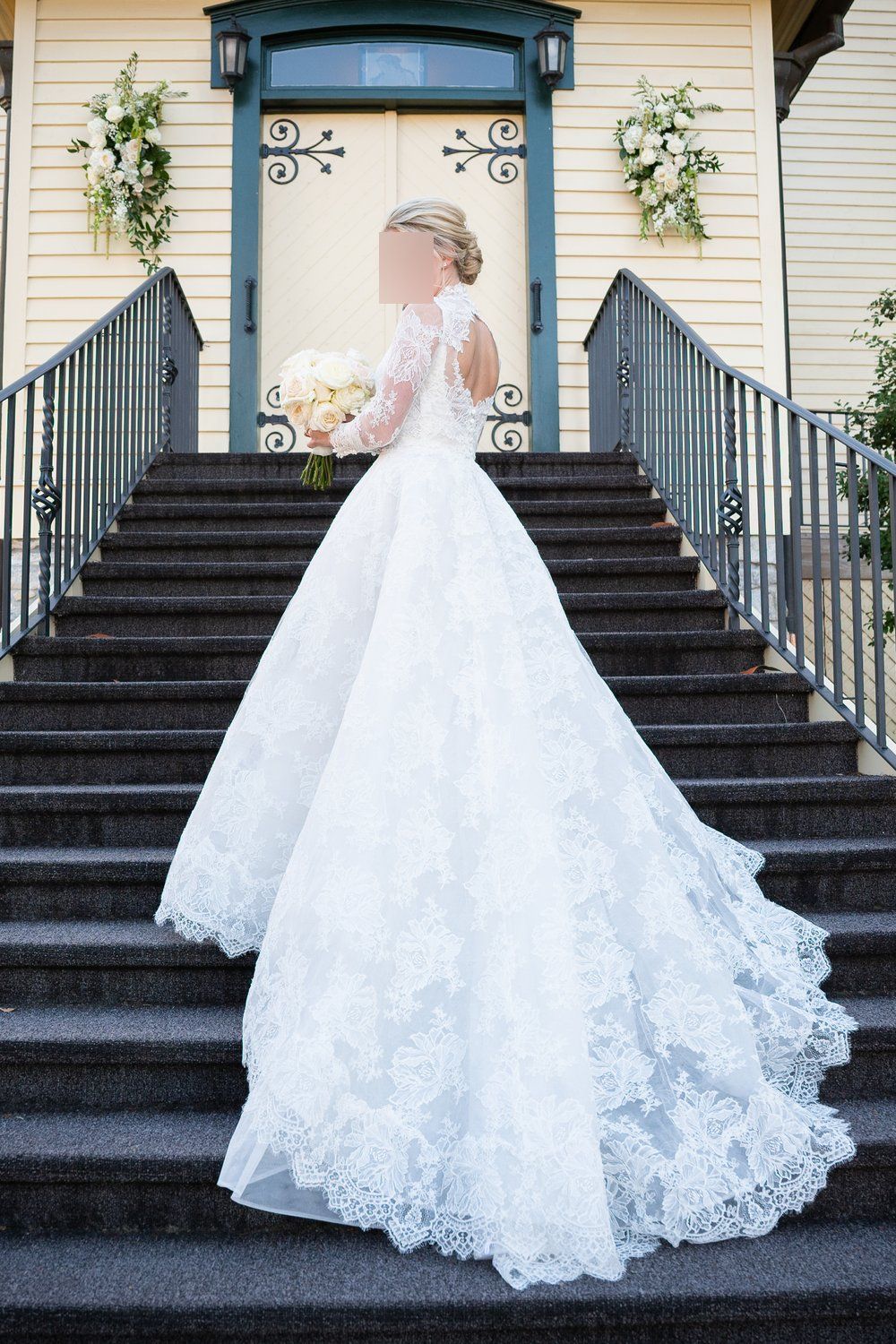 Monique Lhuillier Magnificent 2