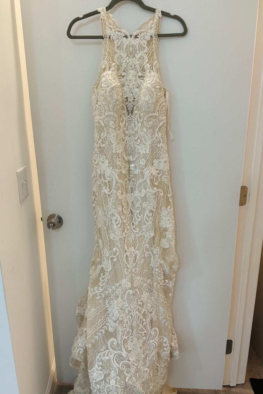 Bella Rose-Vintage Ivory Beaded Wedding Dress-0