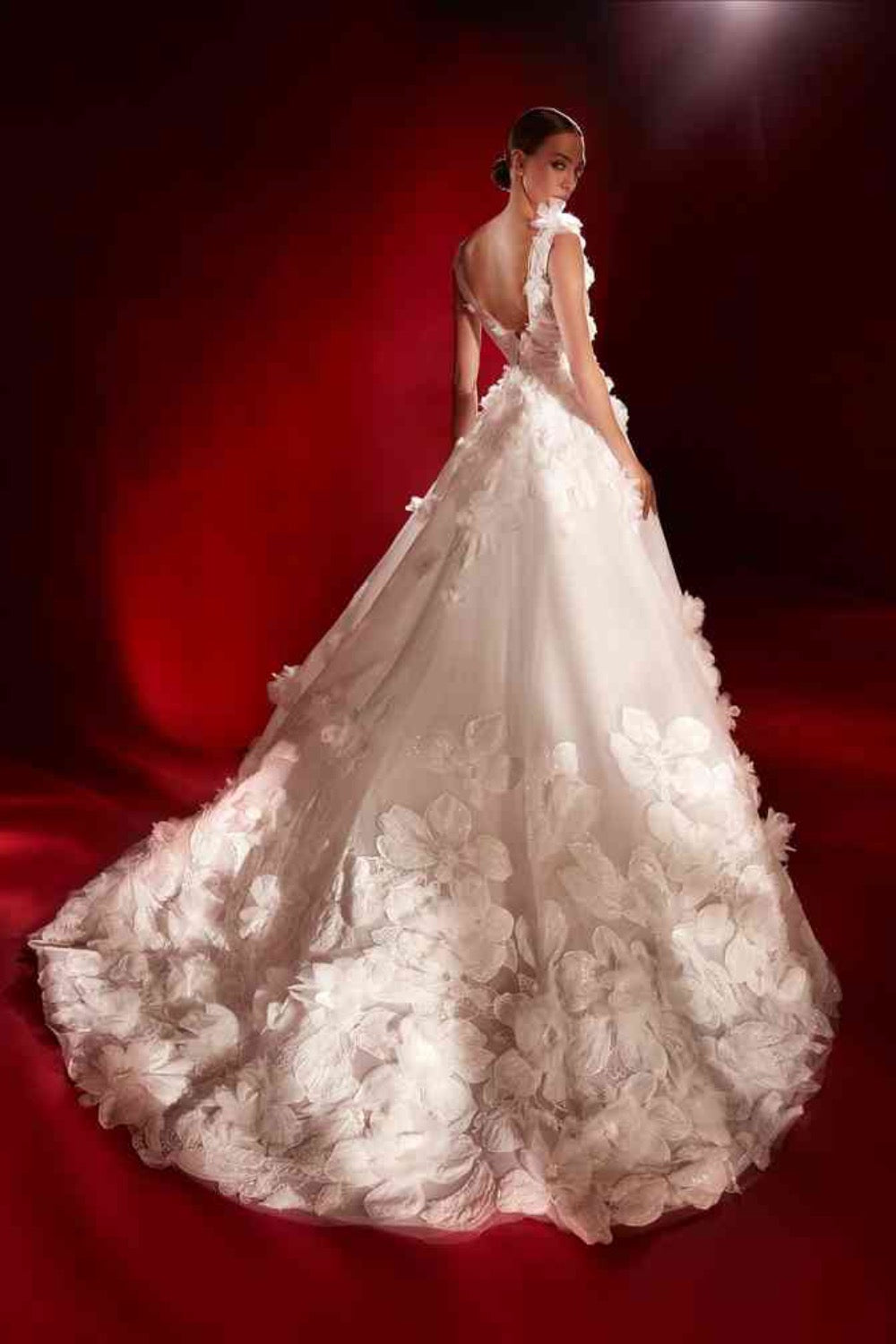 Pronovias-Savoy-2