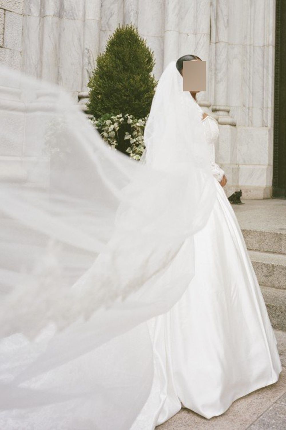 Love by Pnina Tornai 5057 with Veil, Bolero and Bow 4