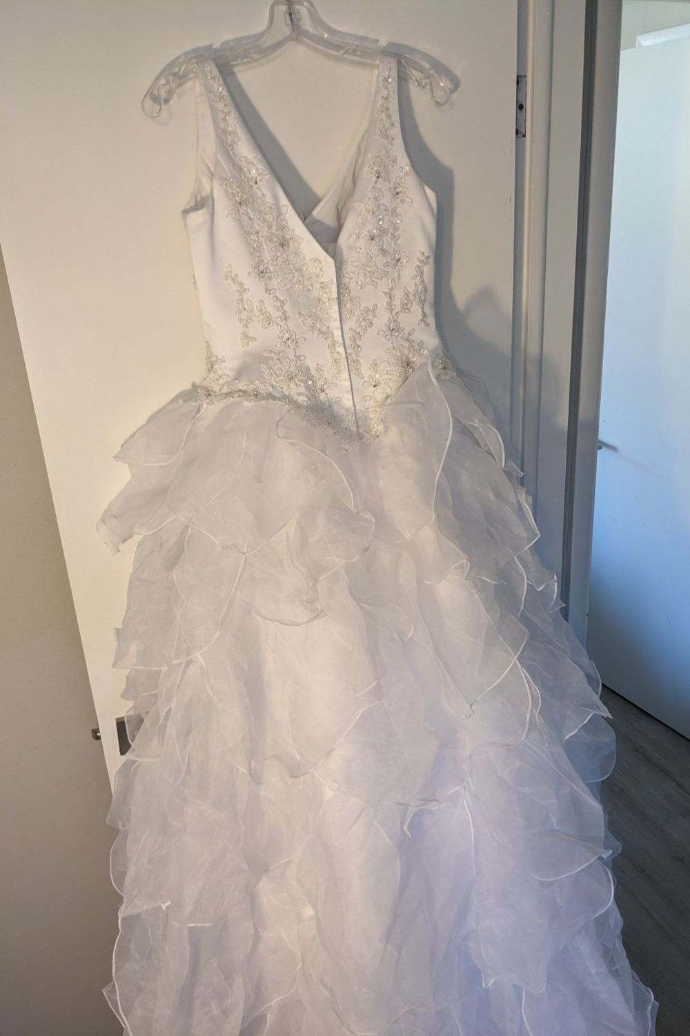 David’s Bridal WG3324 4