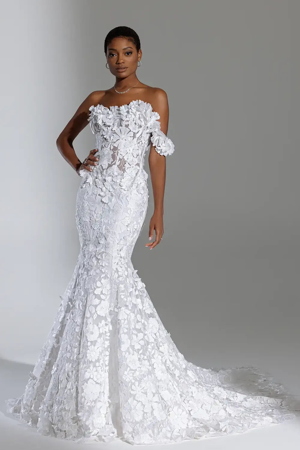 Pnina Tornai 4967 with Veil 6