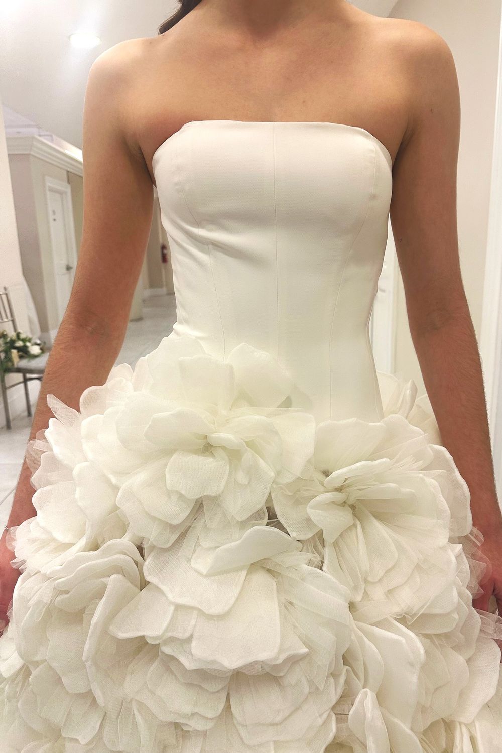 Nicole and Felicia NF047 with Veil 10