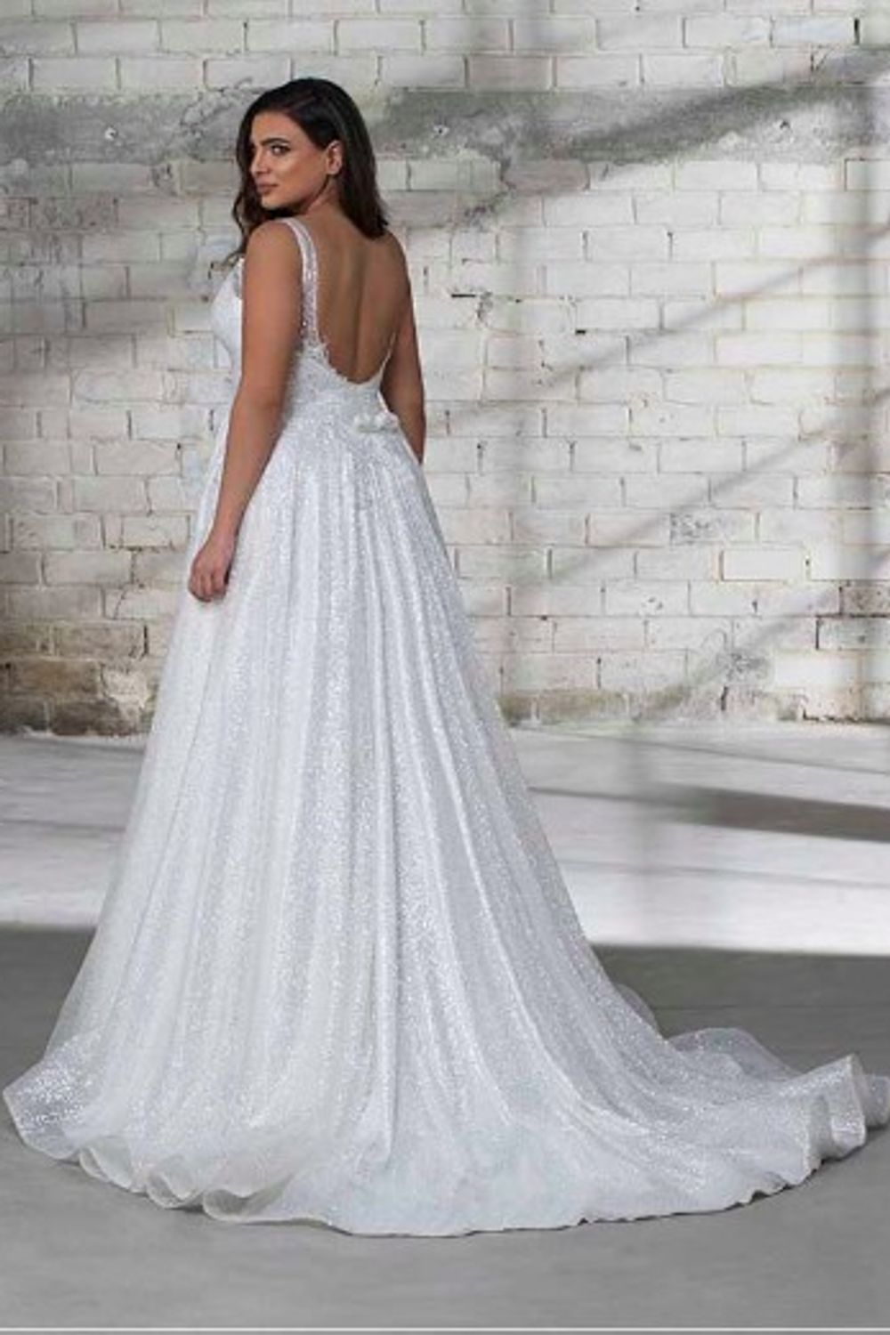 Pnina Tornai 14693AXS with Veil 1