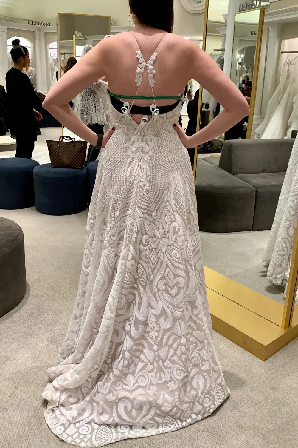 Hayley Paige Delta 6112 1