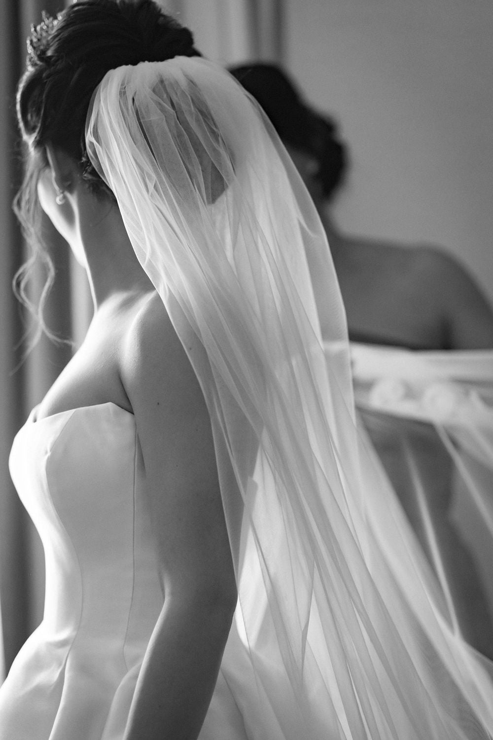 Pronovias Lynn with Veil 4