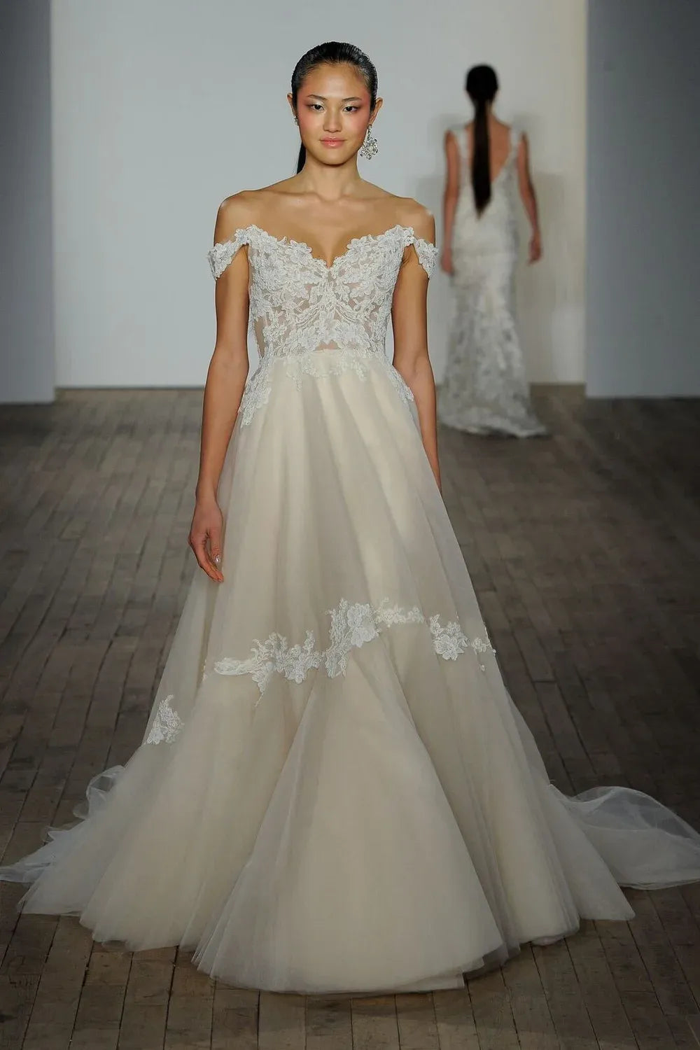 Lazaro Jade 8