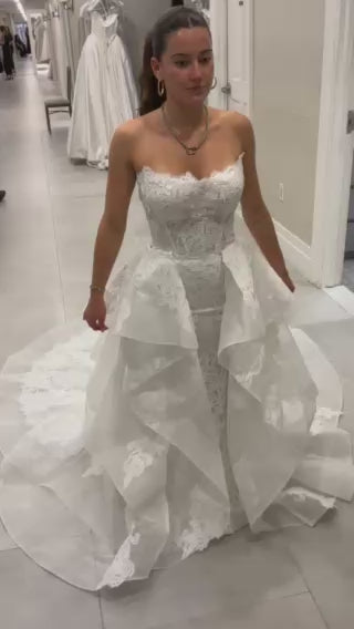 Monique Lhuillier Lucky