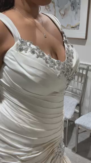 Mermaid Dress With Veil